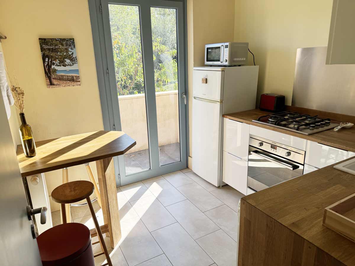 Cuisine équipée du gîtes du Château d'Eyran